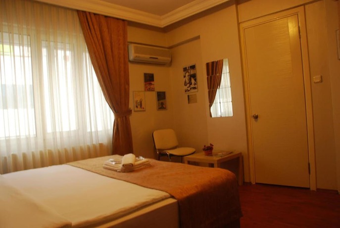 Imagen de la habitación del Hotel Mini Fuar. Foto 3