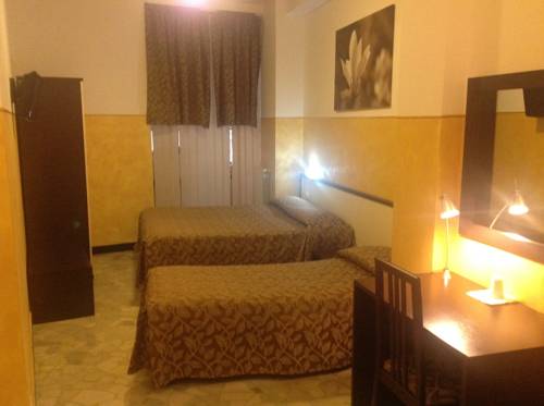 Imagen de la habitación del Hotel Mini, G&eacute;nova. Foto 2