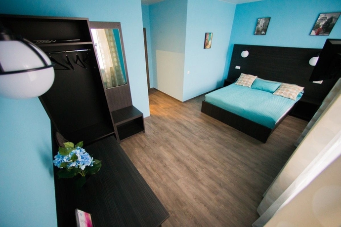 Imagen de la habitación del Hotel Mini Kosmos. Foto 19