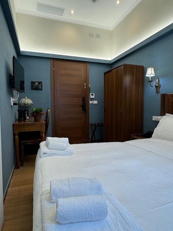 Imagen de la habitación del Hotel Mini, Livorno. Foto 3