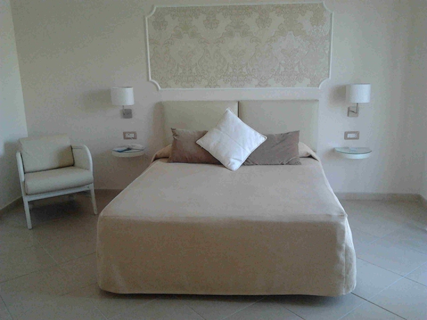 Imagen de la habitación del Hotel Mini, Pozzuoli. Foto 4