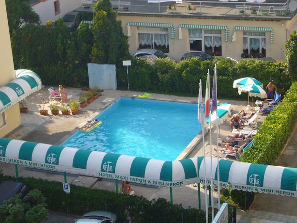 Imagen de la piscina del Hotel MiniHeron, Lido Di Jesolo. Foto 9