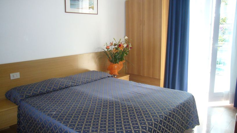 Imagen de la habitación del Hotel MiniHeron, Lido Di Jesolo. Foto 5