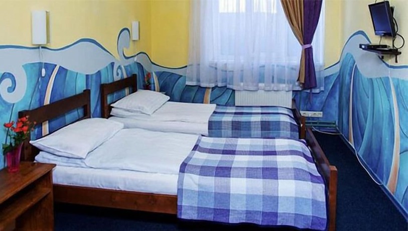 Imagen de la habitación del Hotel Mini-Ocean. Foto 5