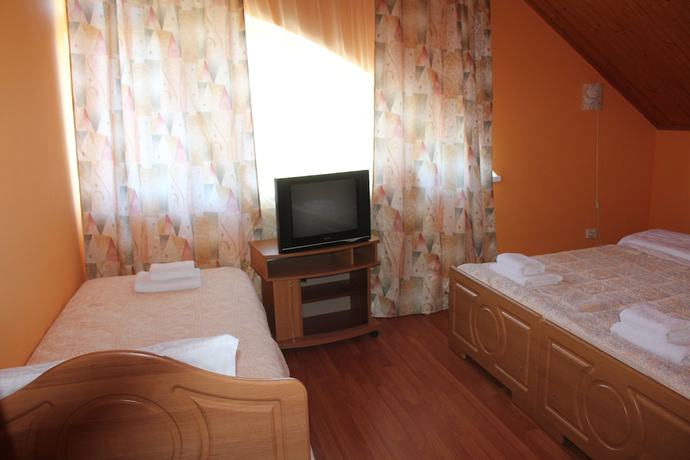 Imagen de la habitación del Hotel Mini-Panna. Foto 7