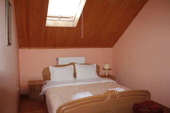 Imagen de la habitación del Hotel Mini-Panna. Foto 18