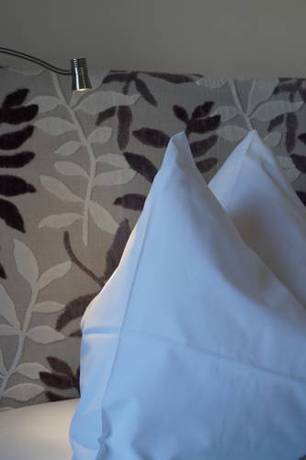 Imagen de la habitación del Hotel Minigolf. Foto 4