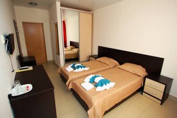 Imagen general del Hotel Mini-hotel Yuzhniy Park. Foto 4