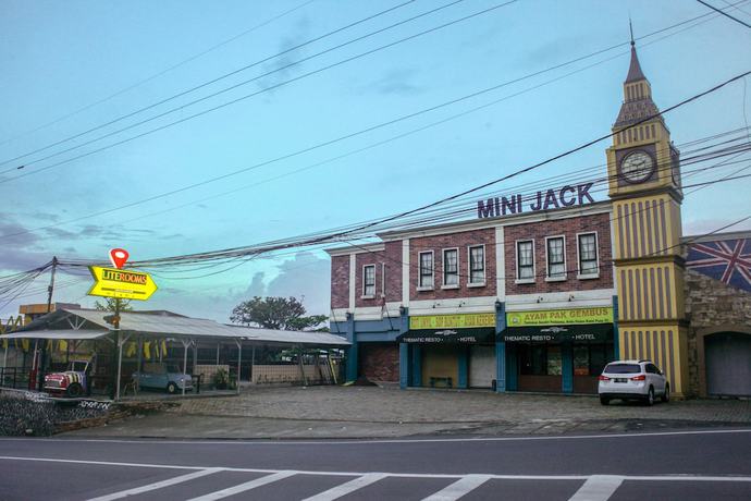 Imagen general del Hotel Minijack. Foto 3