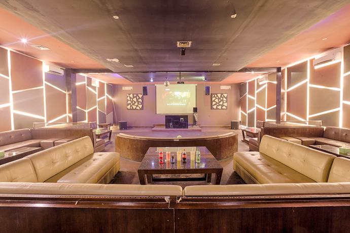 Imagen del bar/restaurante del Hotel Minijack. Foto 8