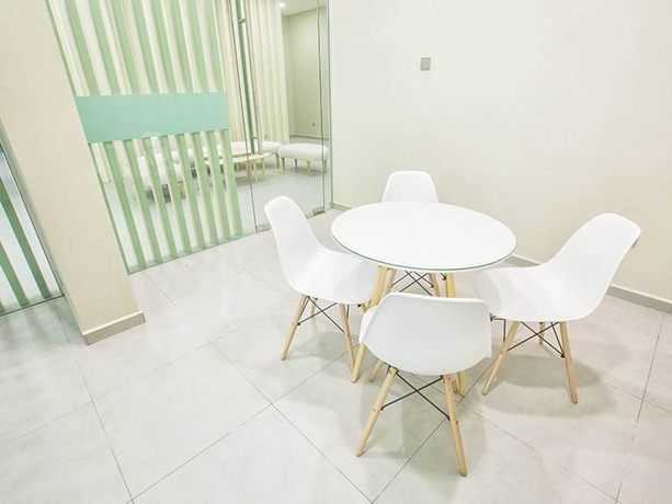 Imagen de la habitación del Hotel Minimalist. Foto 10