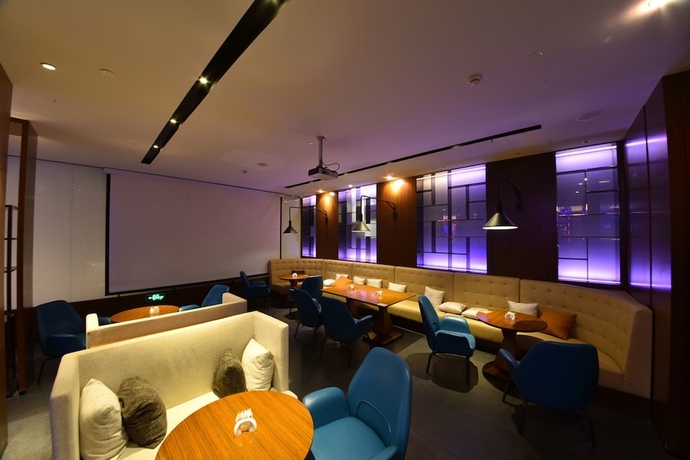 Imagen del bar/restaurante del Hotel Minimax Shanghai Songjiang. Foto 3