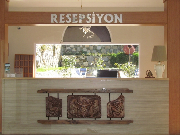 Imagen de los interiores del Hotel Ministar. Foto 13