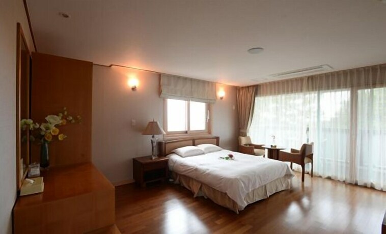 Imagen de la habitación del Hotel Minitel Soul. Foto 20