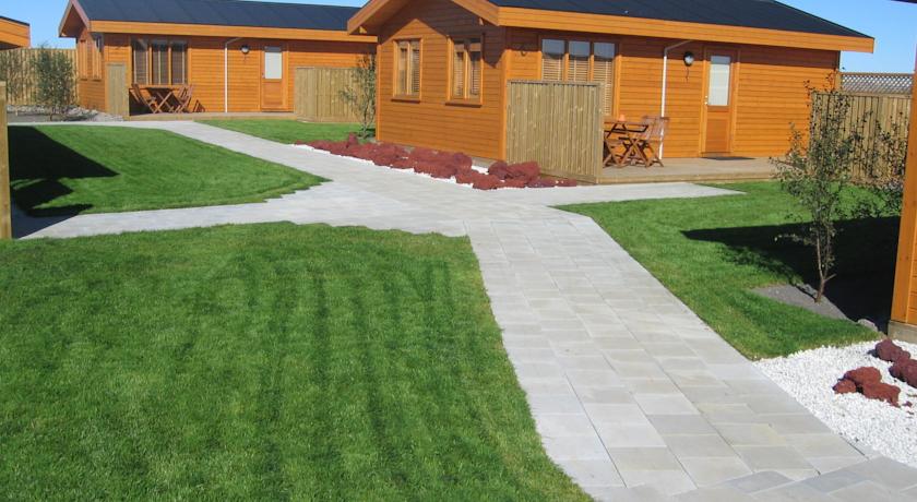 Imagen de los exteriores del Hotel Minniborgir Cottages. Foto 6
