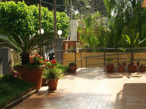 Imagen general del Hotel Mino, Castelldefels. Foto 4