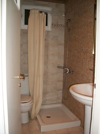 Imagen de la habitación del Hotel Minoa, Atenas. Foto 8