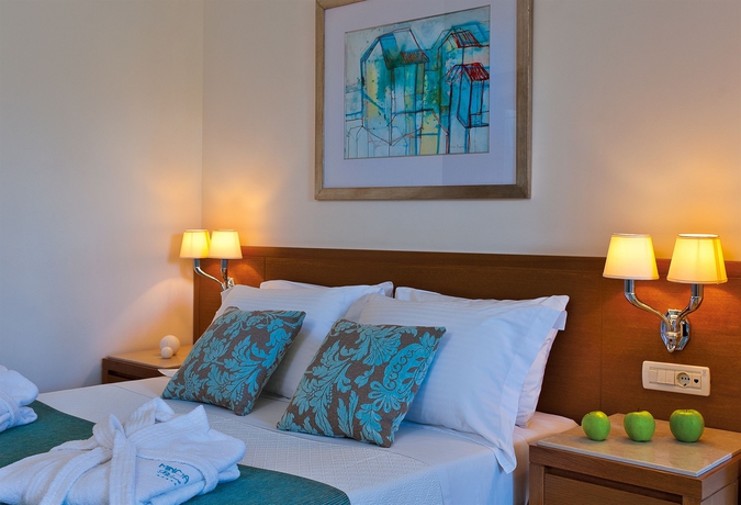 Imagen de la habitación del Hotel Minoa Palace Resort and Spa. Foto 10