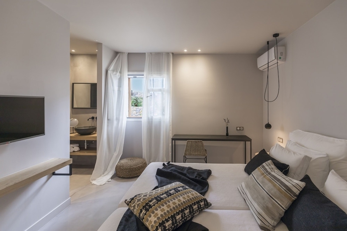 Imagen de la habitación del Hotel Minos Beach Art Hotel, A Member Of Design Hotels. Foto 3