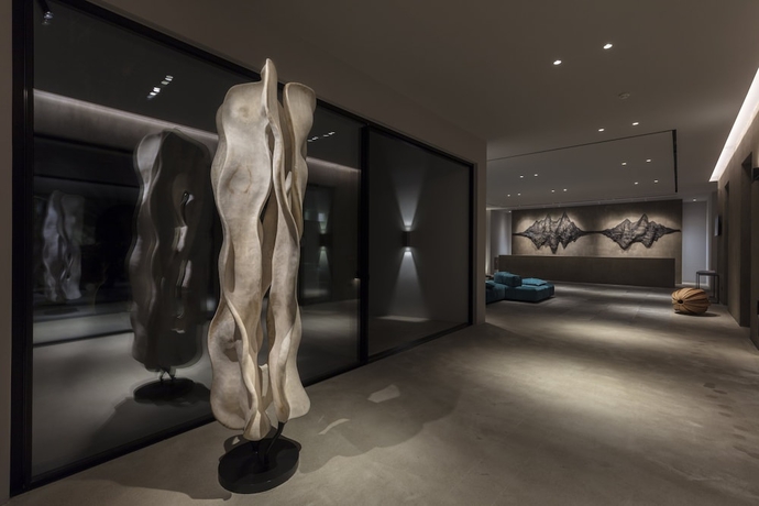 Imagen de los interiores del Hotel Minos Beach Art Hotel, A Member Of Design Hotels. Foto 18