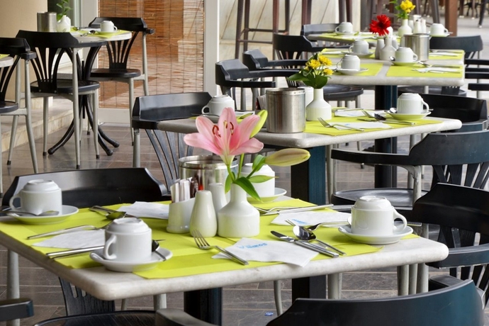 Imagen general del Hotel Minos. Foto 15