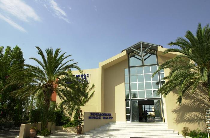 Imagen general del Hotel Minos Mare. Foto 1