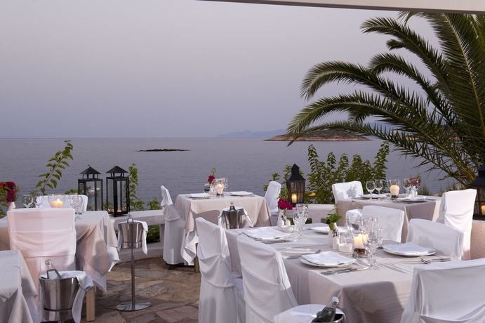 Imagen del bar/restaurante del Hotel Minos Palace Resort - Adults Only. Foto 7