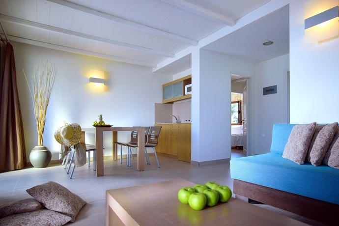 Imagen general del Hotel Minos Village. Foto 10