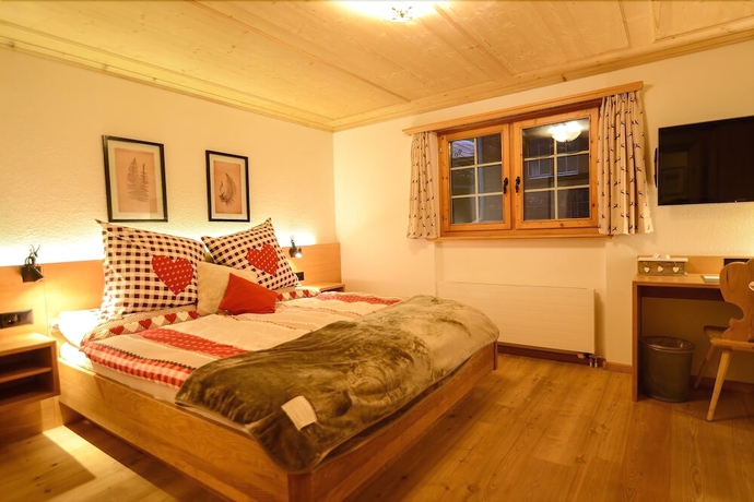 Imagen de la habitación del Hotel Minotel Madrisajoch. Foto 15
