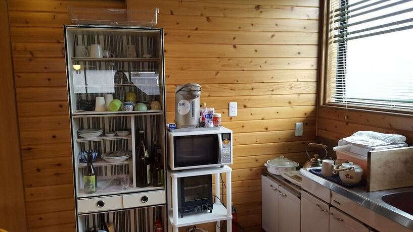 Imagen general del Hotel Minshuku Earth Yamaguchi. Foto 9