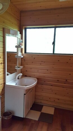 Imagen general del Hotel Minshuku Earth Yamaguchi. Foto 1