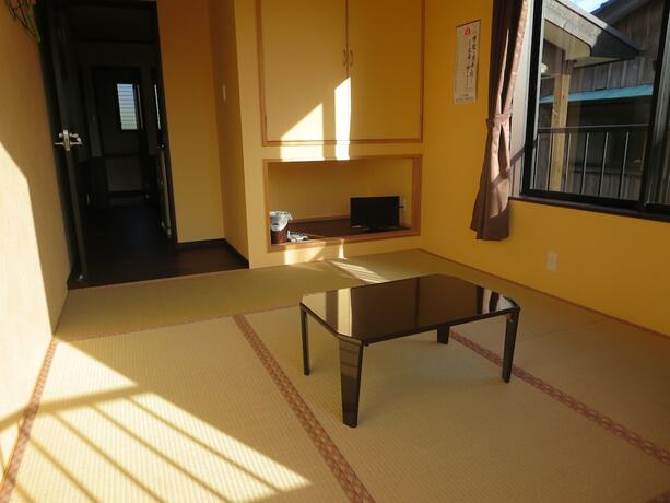 Imagen de la habitación del Hotel Minshuku Iwakawa. Foto 16