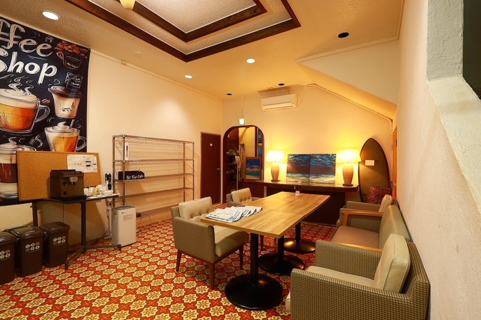 Imagen de los interiores del Hotel Minshuku Seaside House Dugong. Foto 15