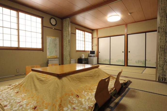 Imagen de la habitación del Hotel Minshuku Suzuransou. Foto 15