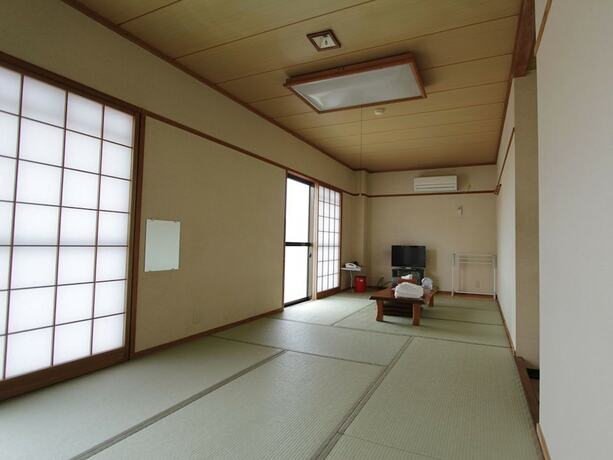 Imagen general del Hotel Minshuku Takesugi. Foto 4