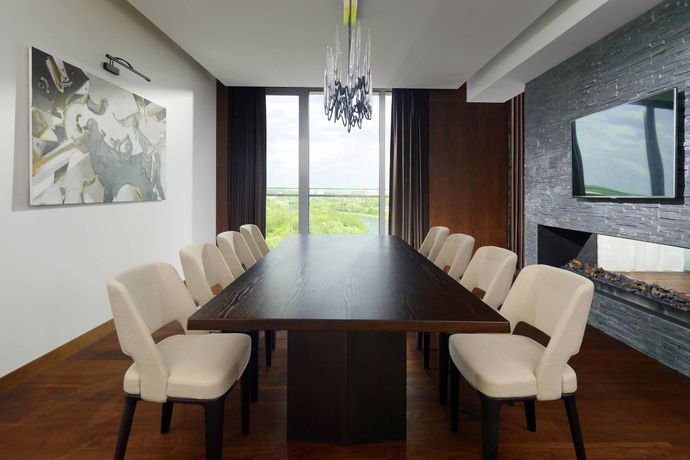 Imagen de los interiores del Hotel Minsk Marriott. Foto 19