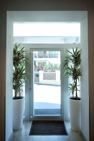 Imagen de los interiores del Hotel Mint, Belgrado. Foto 18