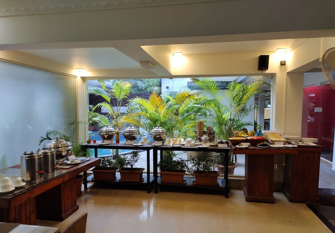 Imagen del bar/restaurante del Hotel Mint By SR Hotel, Goa. Foto 2