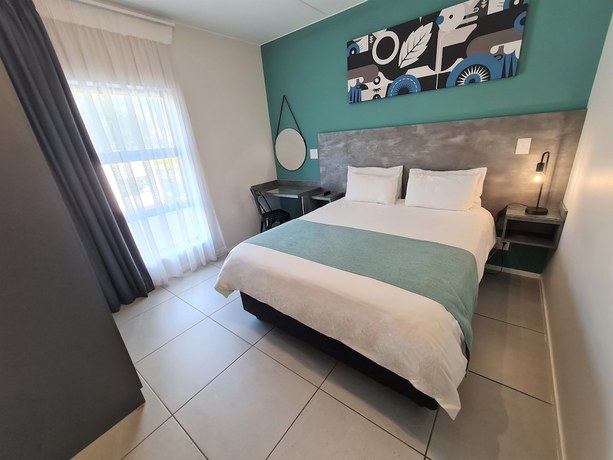 Imagen de la habitación del Hotel Mint Express Melrose View. Foto 11