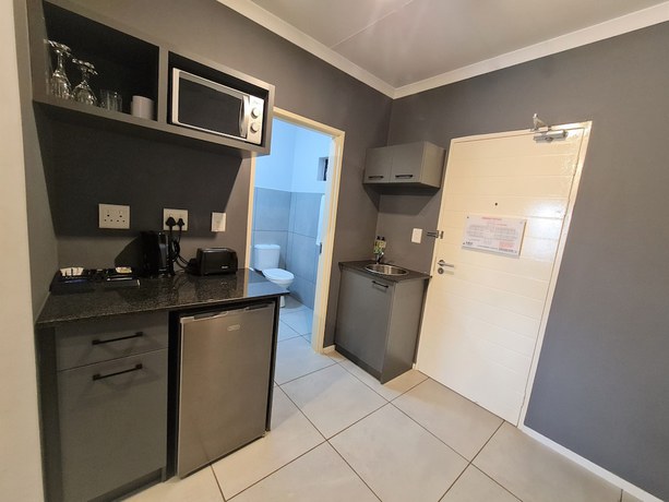 Imagen de la habitación del Hotel Mint Express Melrose View. Foto 16