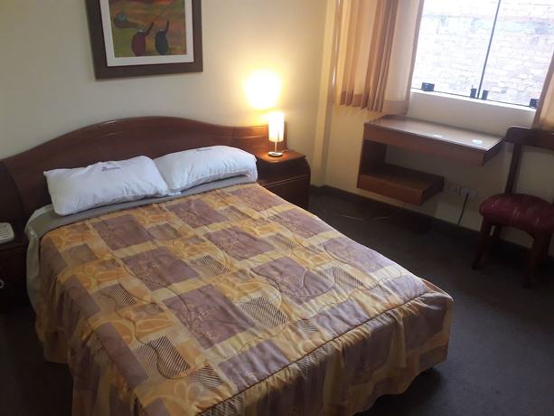 Imagen de la habitación del Hotel Mintaka. Foto 11