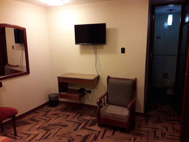 Imagen de la habitación del Hotel Mintaka. Foto 12