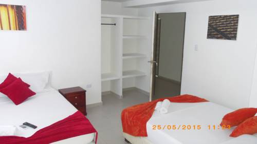 Imagen de la habitación del Hotel Mintaka + Lounge. Foto 3