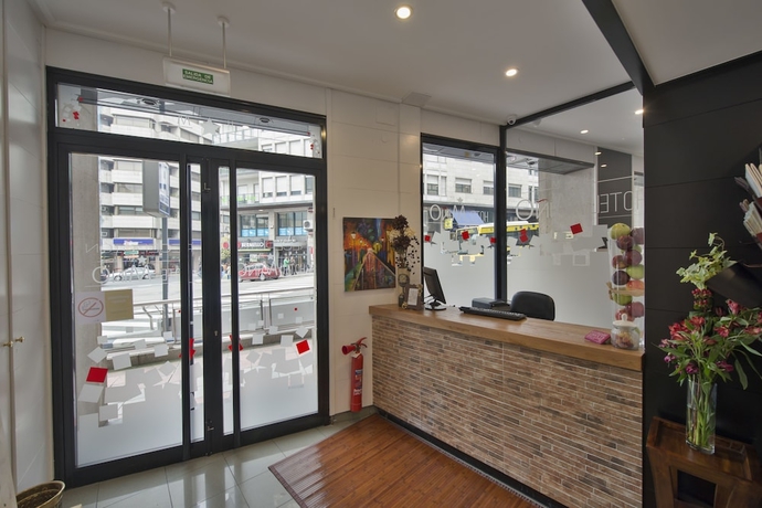 Imagen de los interiores del Hotel Miño. Foto 19