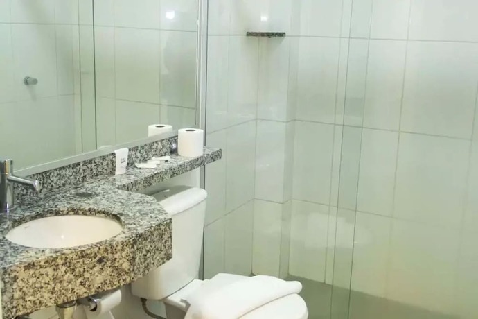 Imagen de la habitación del Hotel Minuano Express. Foto 17
