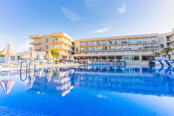 Imagen general del Hotel Minura Sur Menorca. Foto 1