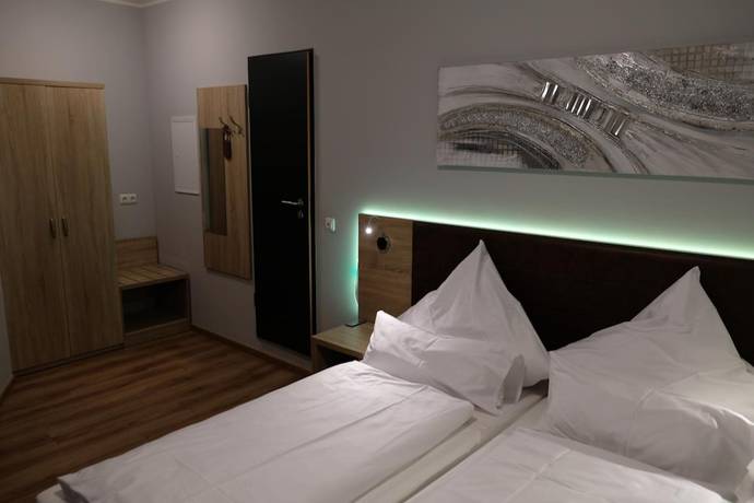 Imagen de la habitación del Hotel Minx - CityHotels. Foto 13
