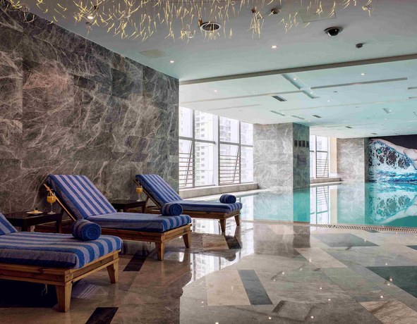 Imagen de la piscina del Hotel Minyoun Chengdu Dongda. Foto 21