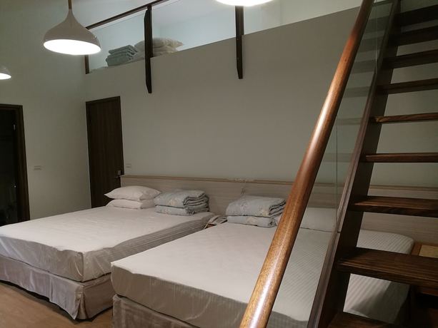 Imagen de la habitación del Hotel Minzu. Foto 17
