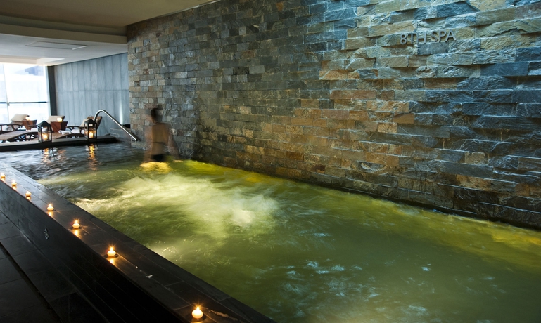 Imagen de la piscina del Hotel Mio Buenos Aires. Foto 12